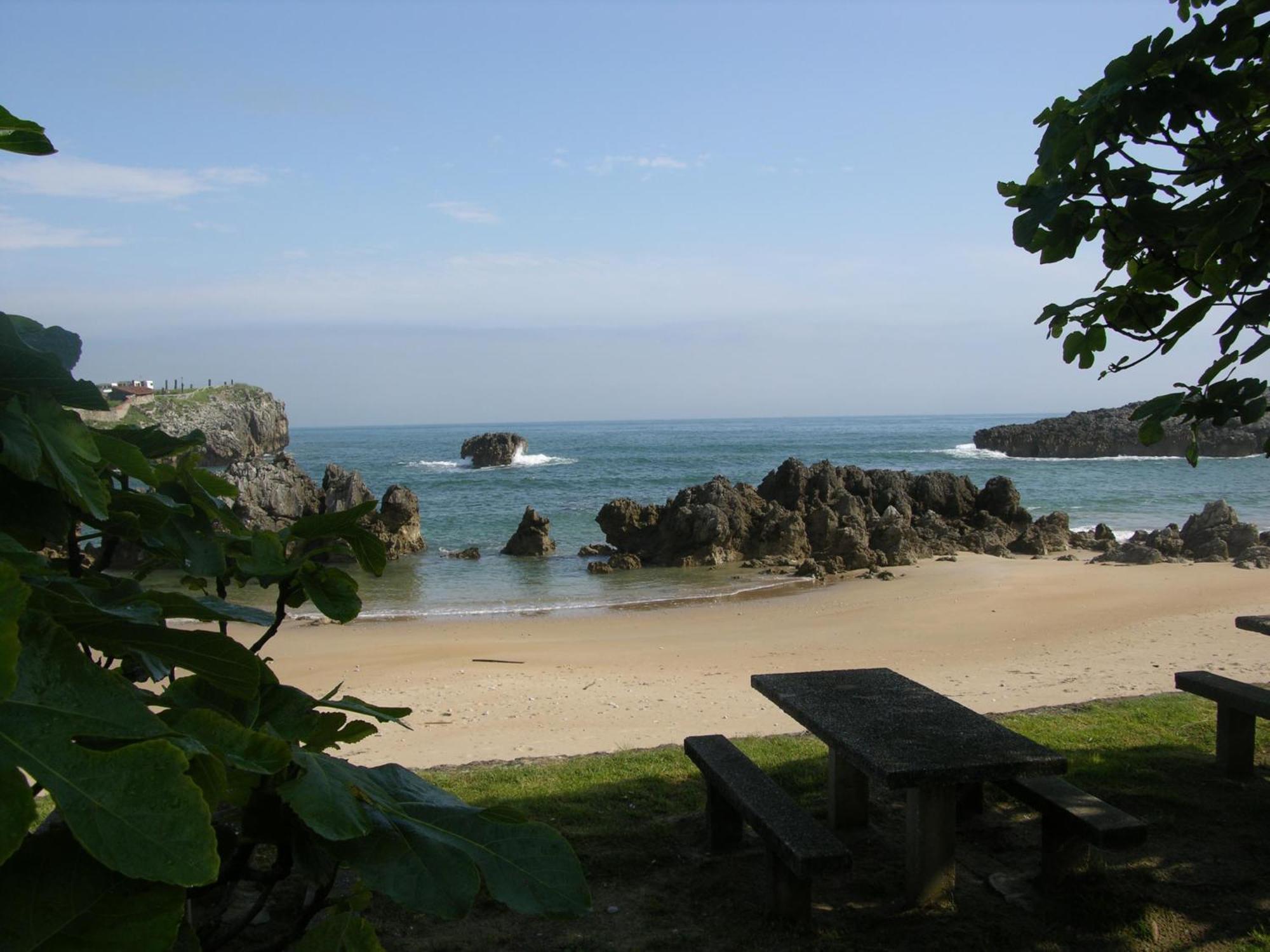 Apartamentos Silken Playa De Toro Llanes Kültér fotó