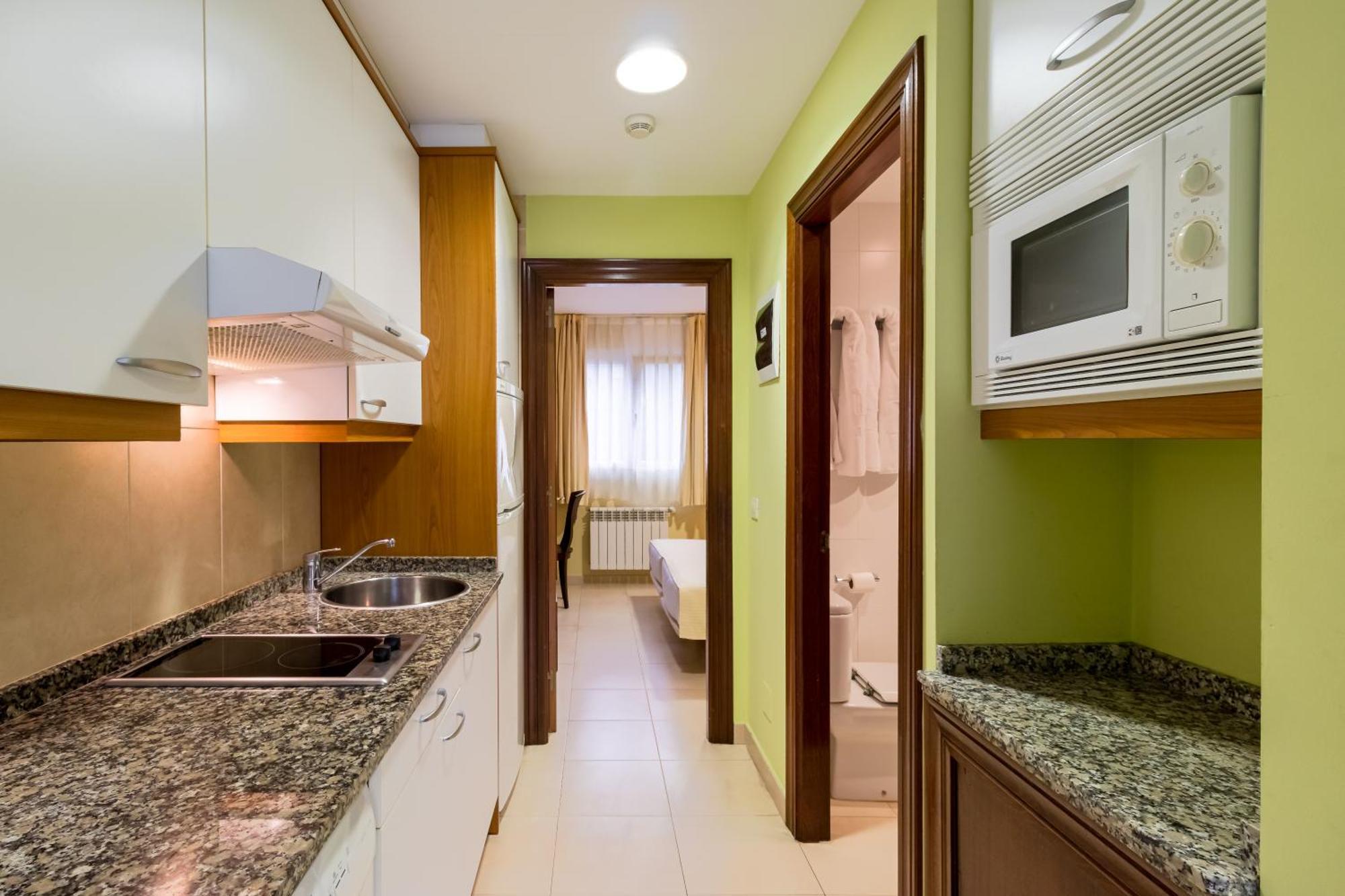 Apartamentos Silken Playa De Toro Llanes Kültér fotó