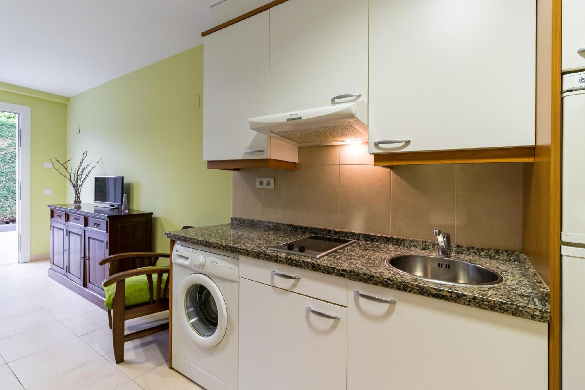 Apartamentos Silken Playa De Toro Llanes Kültér fotó