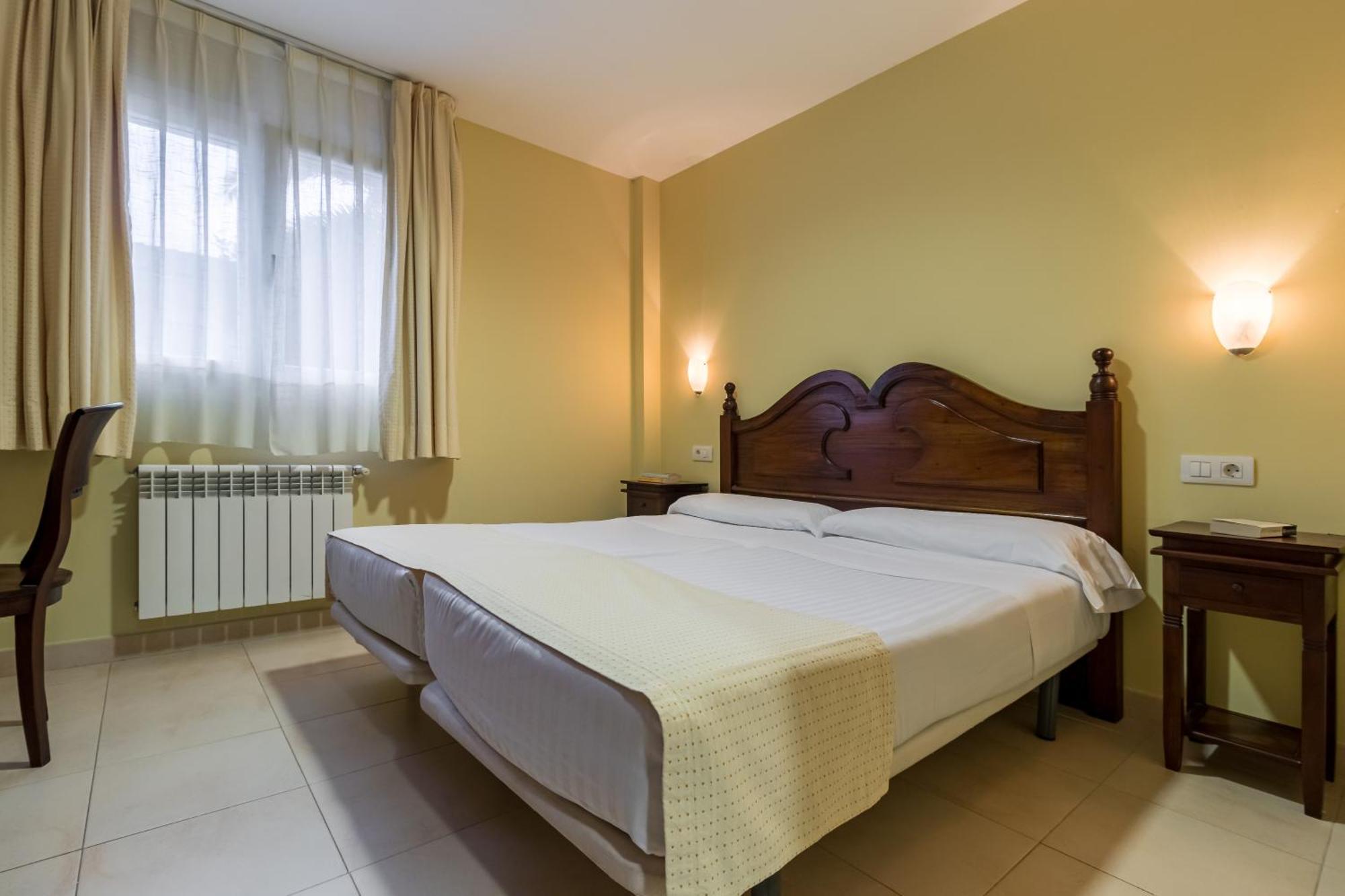 Apartamentos Silken Playa De Toro Llanes Kültér fotó